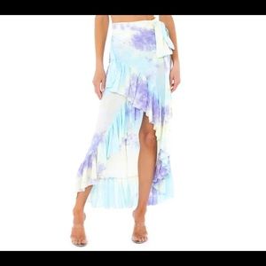Tiare Hawaii NWT Tulip Wrap Skirt - One Size Aqua Yellow Violet Smoke